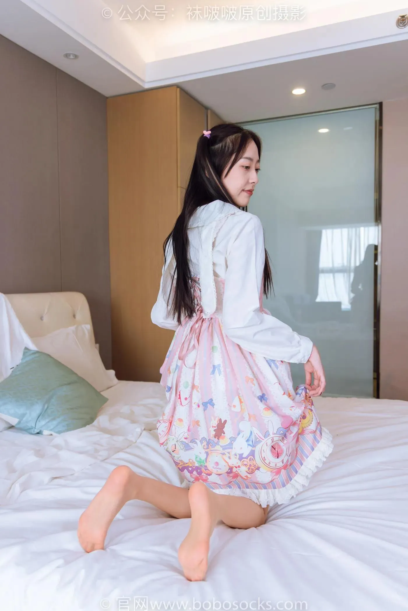 [BoBoSocks袜啵啵]NO.187 稚予-Lolita裙、白皮鞋、肉丝 [140P]插图2